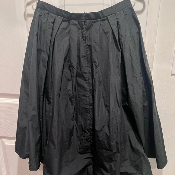 MaxMara Black A-Line Skirt - Picture 2 of 5